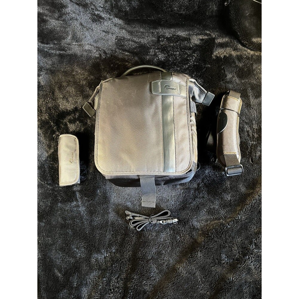 Lowepro Classified 160AW Shoulder Bag (Sepia Color)